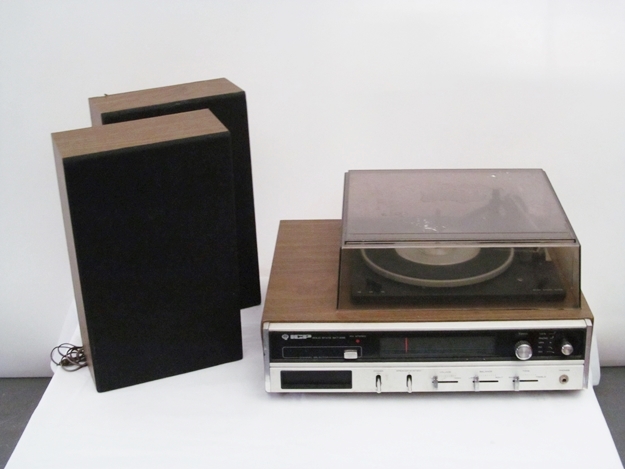 Vintage ICP Stereo System