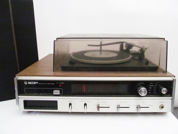 Vintage ICP Stereo System