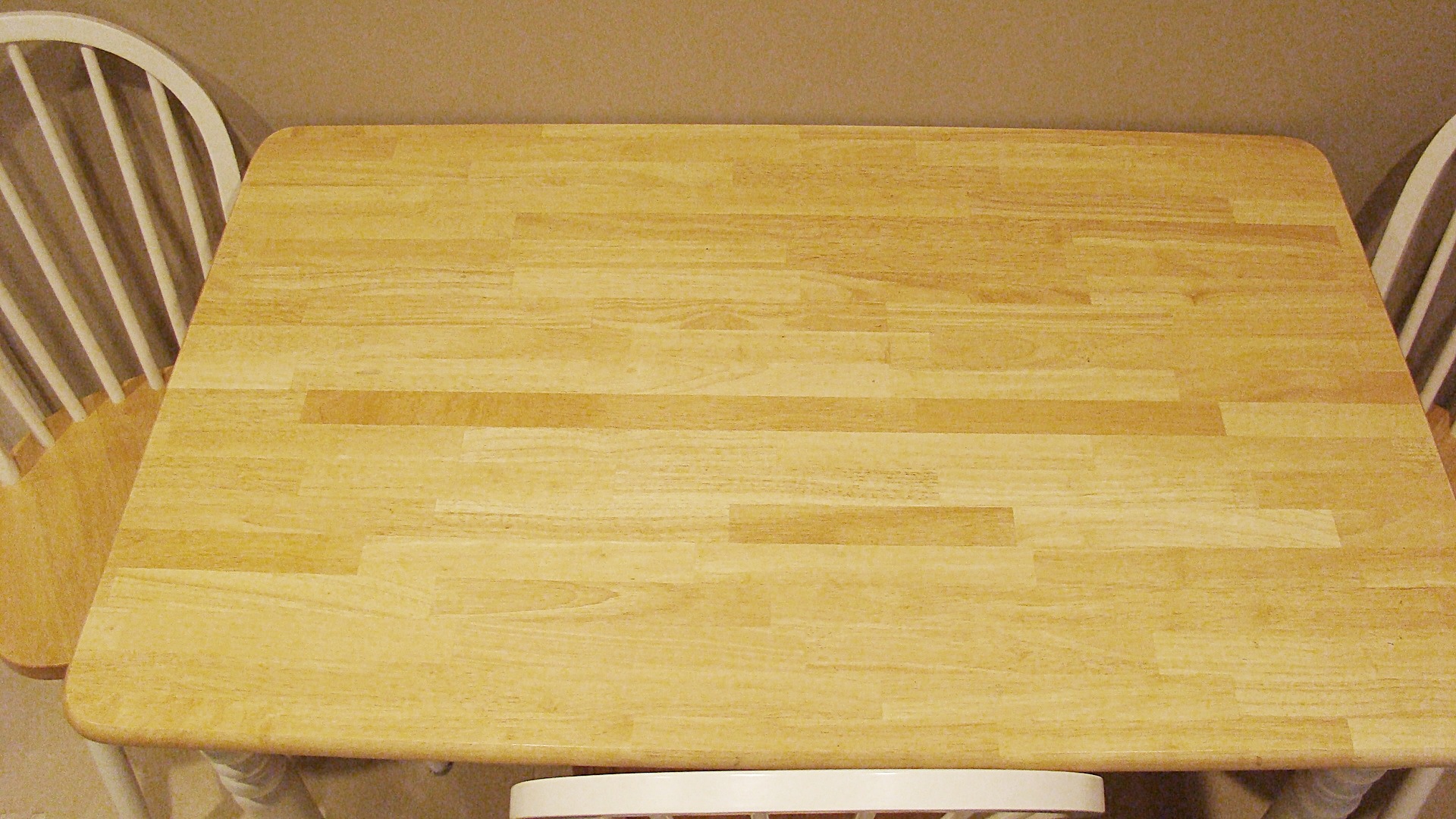 Farmstyle Wood and White Kitchen Table and 3 Chairs