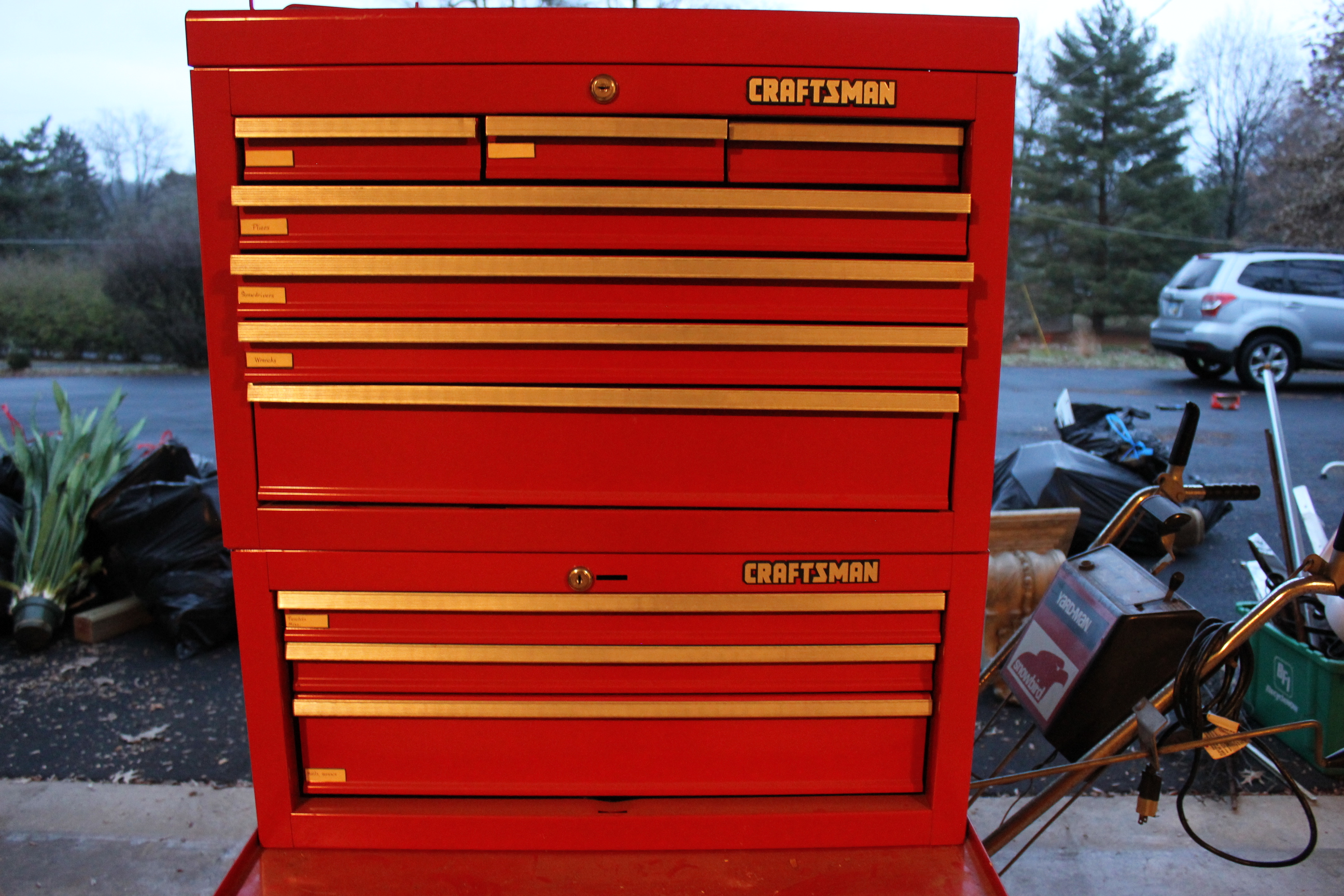 Craftsman Industrial Tool Chest 15 Drawers and Tools 