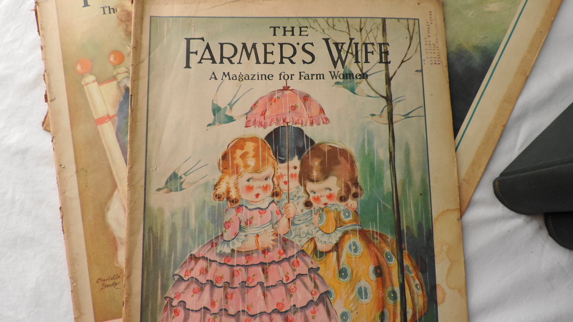 "The Garden" and "The Farmer's Wife" Magazines from the 1920s