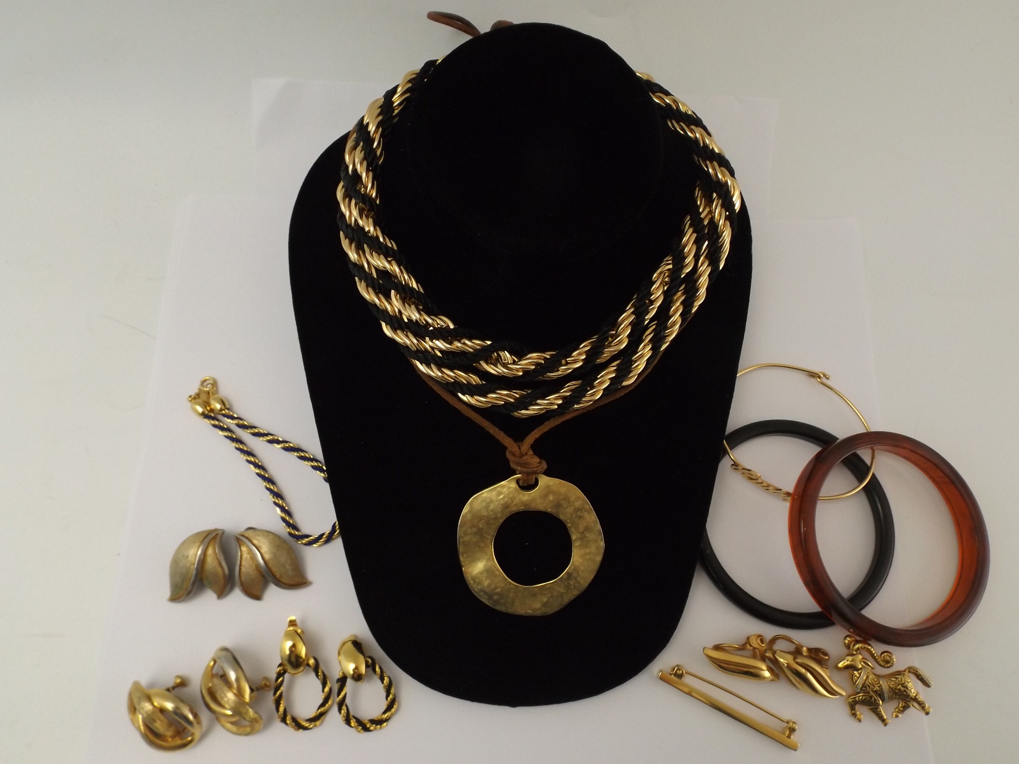 Mod Gold Tone Jewelry