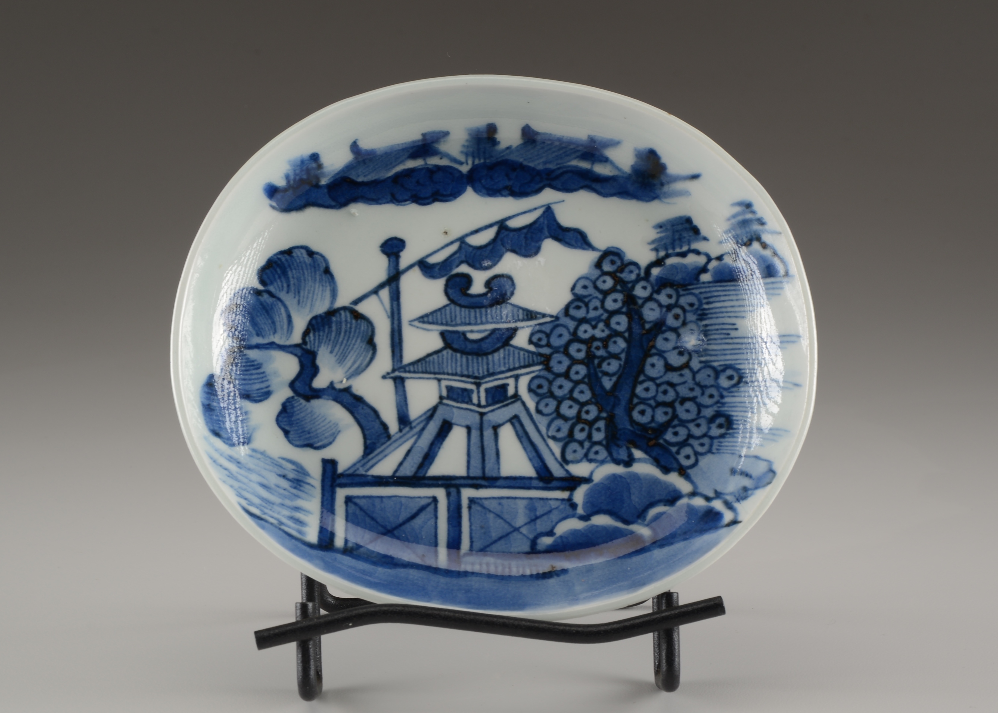 Antique Export Porcelain Oval Shallow Dish with Blue Scenery Design