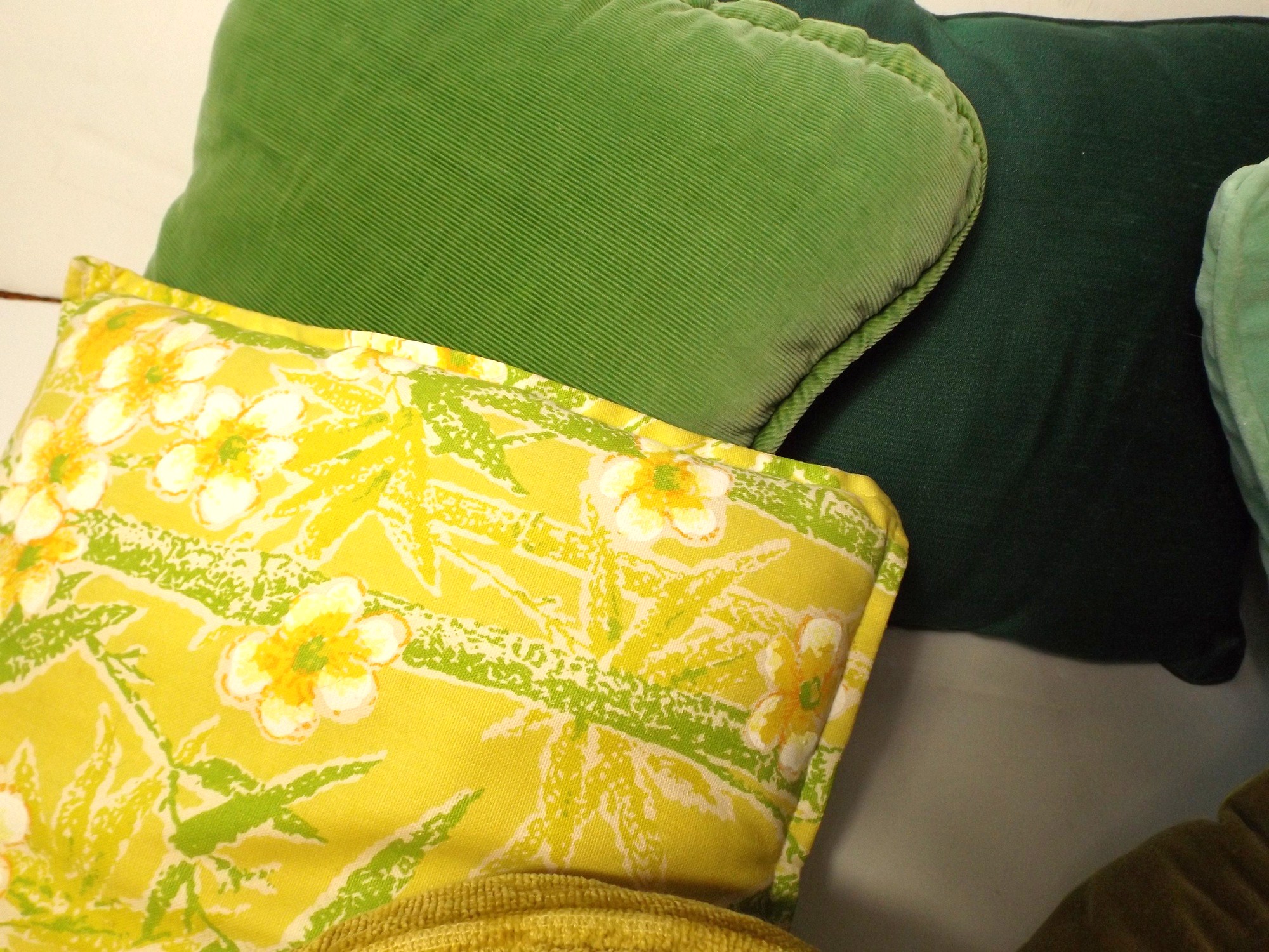 Vintage Decorative Pillows in Shades of Gold and Green
