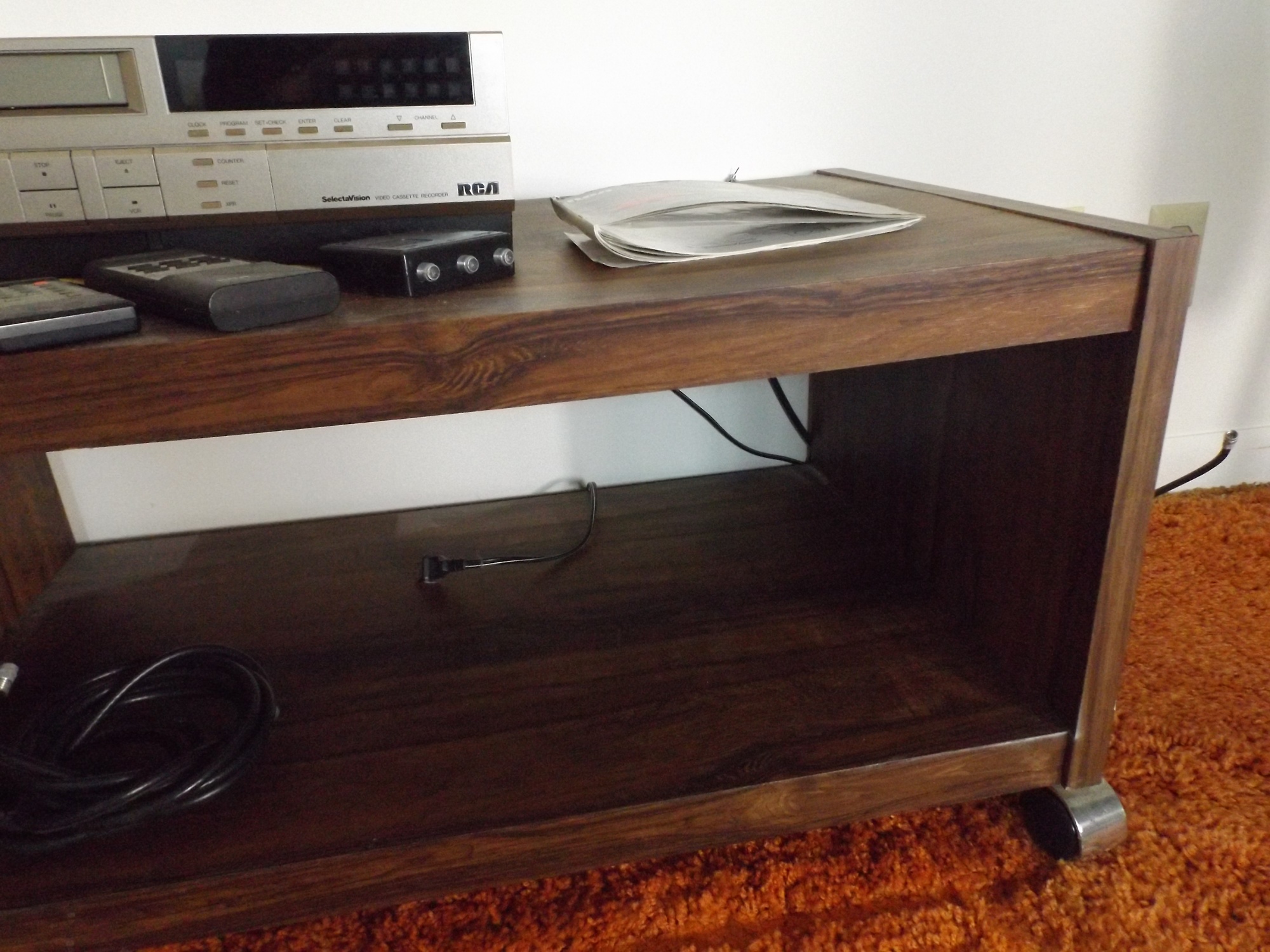 RCA VCR Recorder with Cart