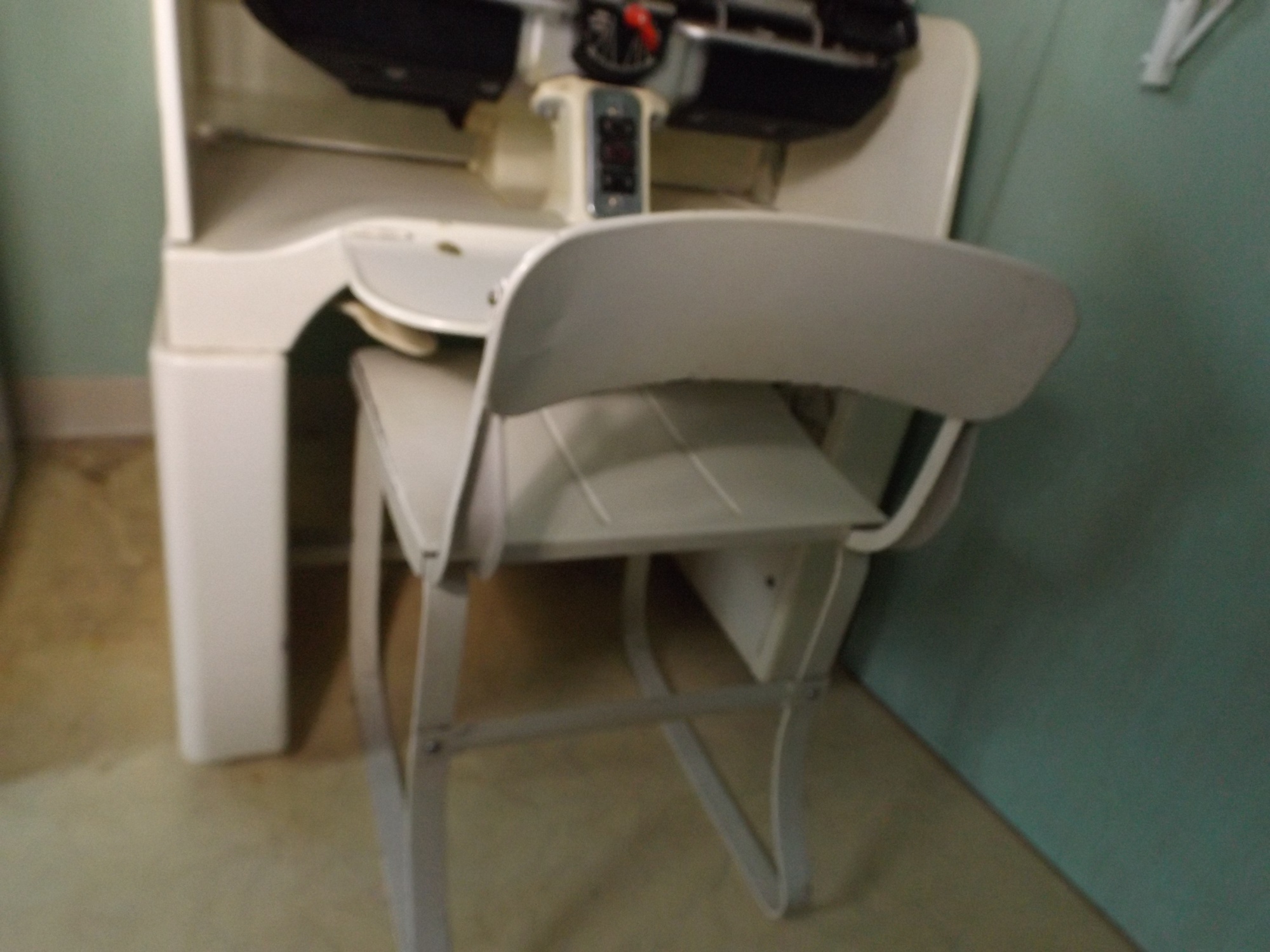 Vintage 1940-50's Ironrite Automatic Ironer with Chair