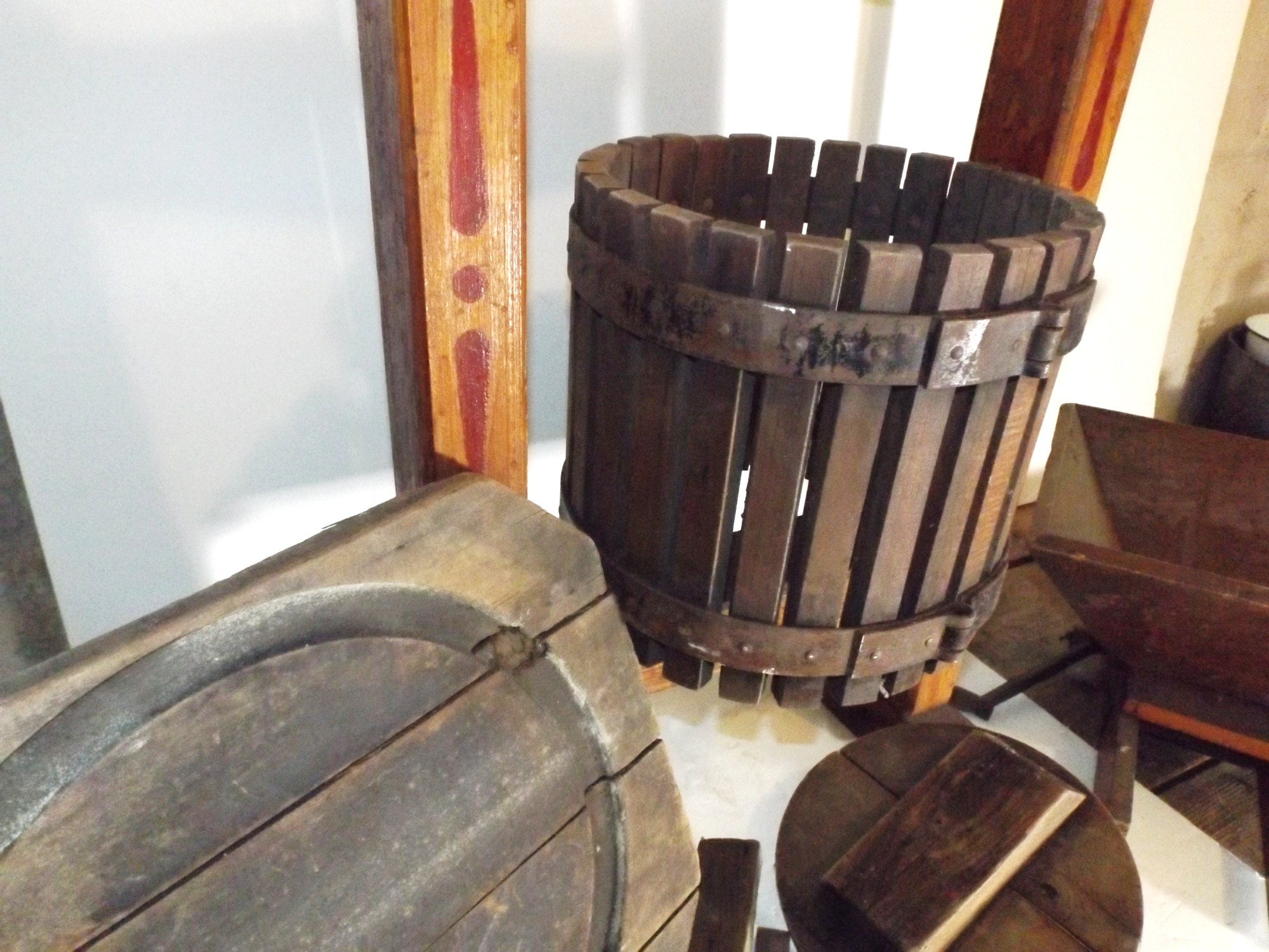 Antique Apple Cider/Wine Press
