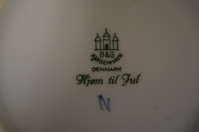 5 Bing & Grondahl Artist Signed and Stamped Collectible Plates Made in Denmark