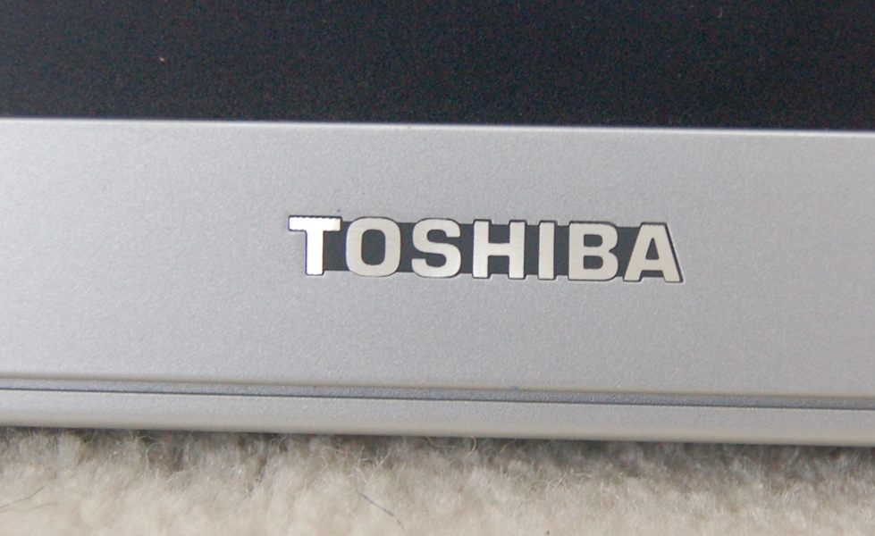 Toshiba 14" LCD TV/DVD Combination