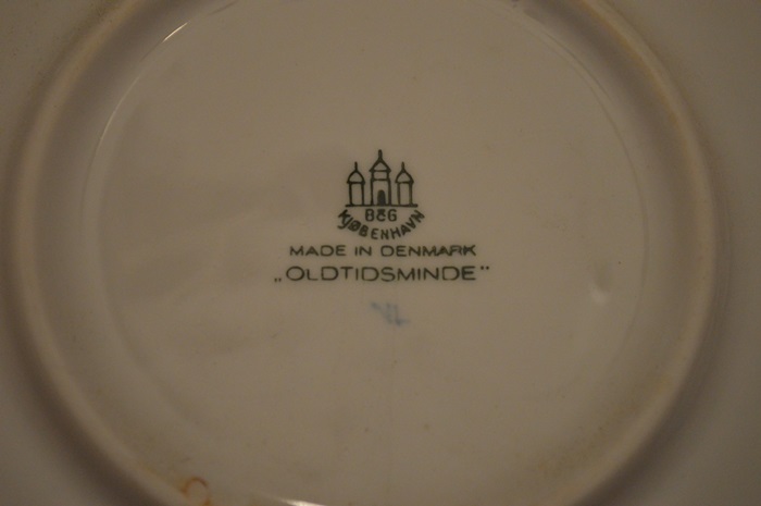 5 Bing & Grondahl Artist Signed and Stamped Collectible Plates Made in Denmark