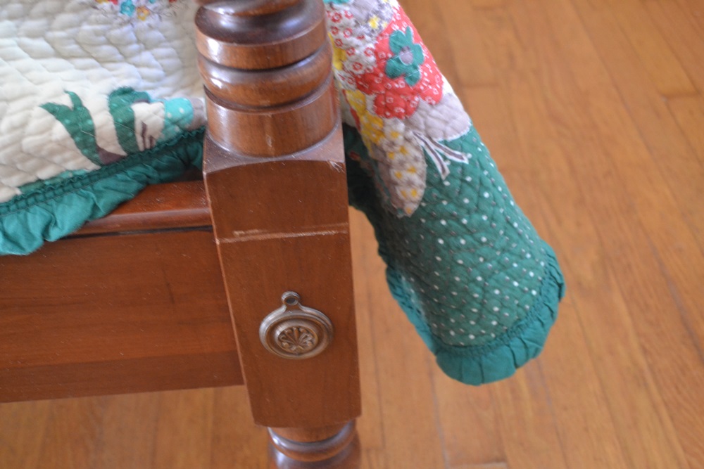 Vintage Twin Size Cannon Ball Bed