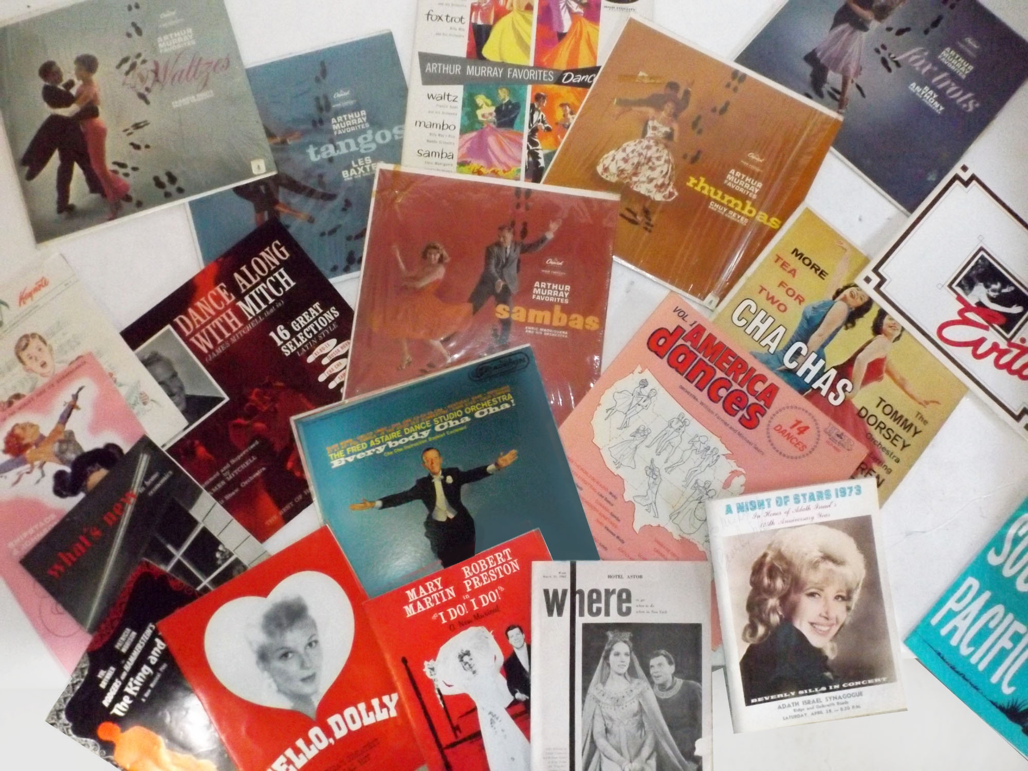 Retro Dance Albums, Musical Handbills