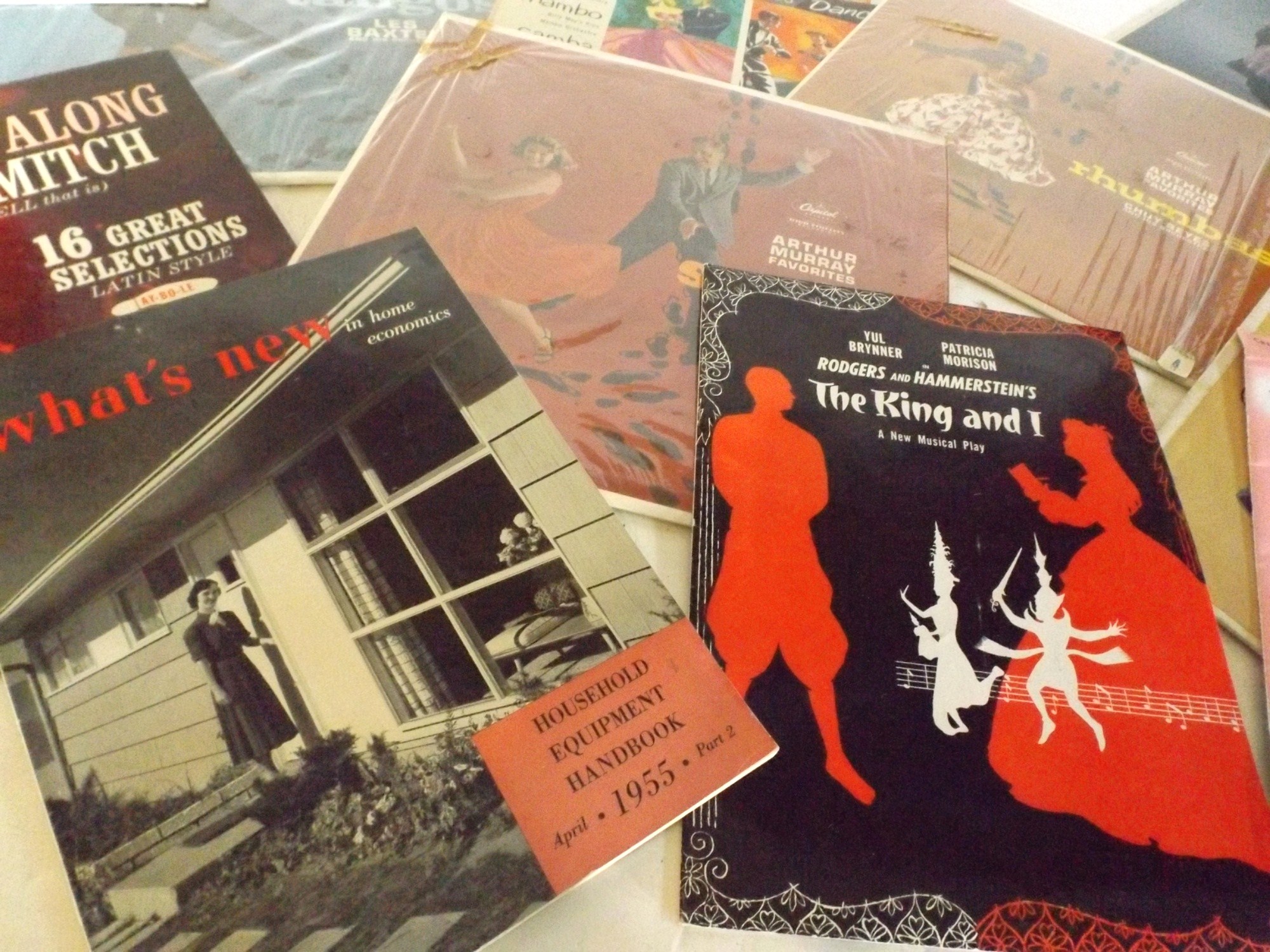 Retro Dance Albums, Musical Handbills