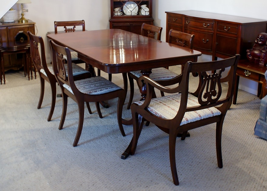 Duncan Phyfe Style Mahogany Dining Room Set