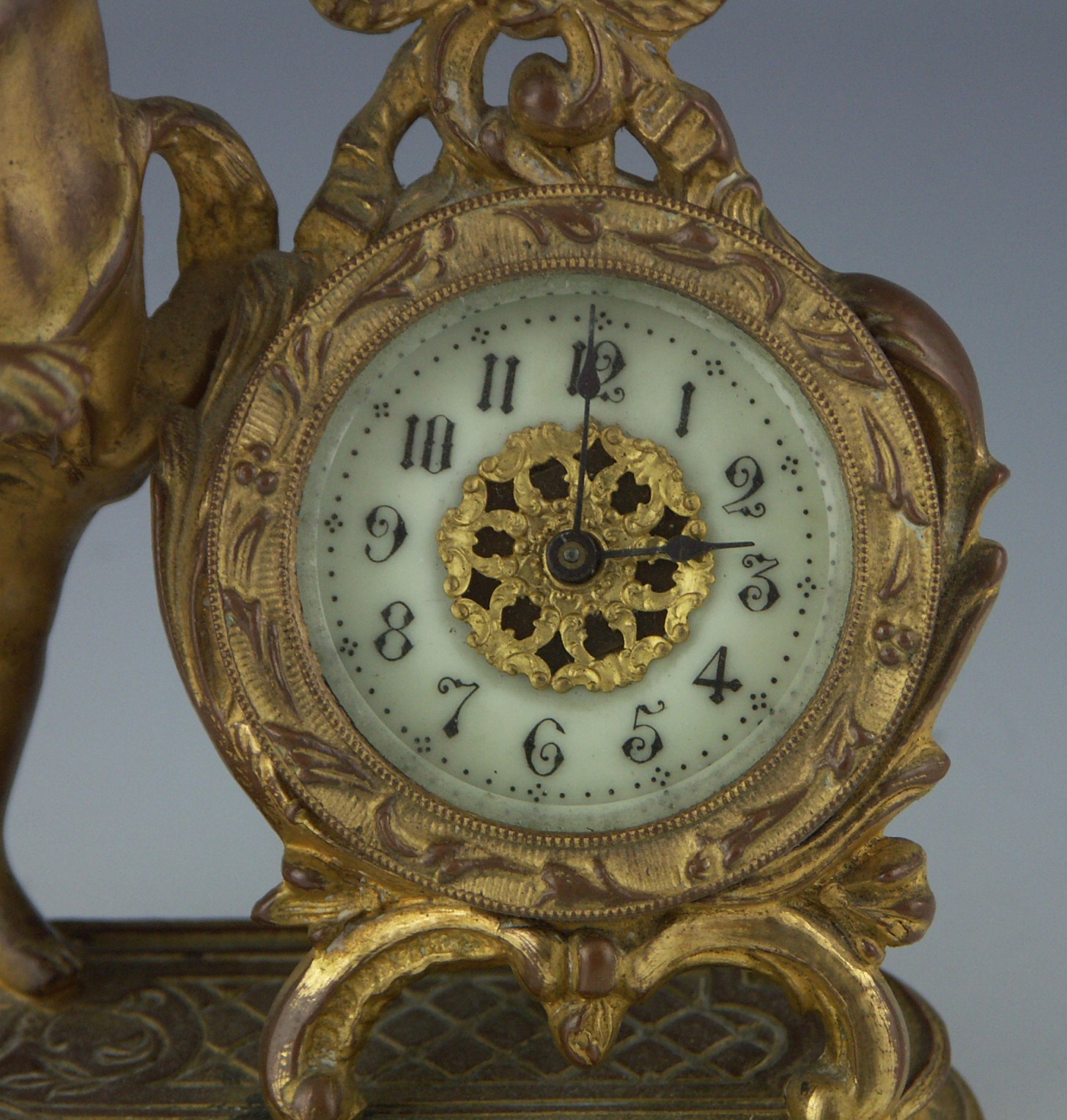 19th Century New Haven Art Nouveau Mantel Clock