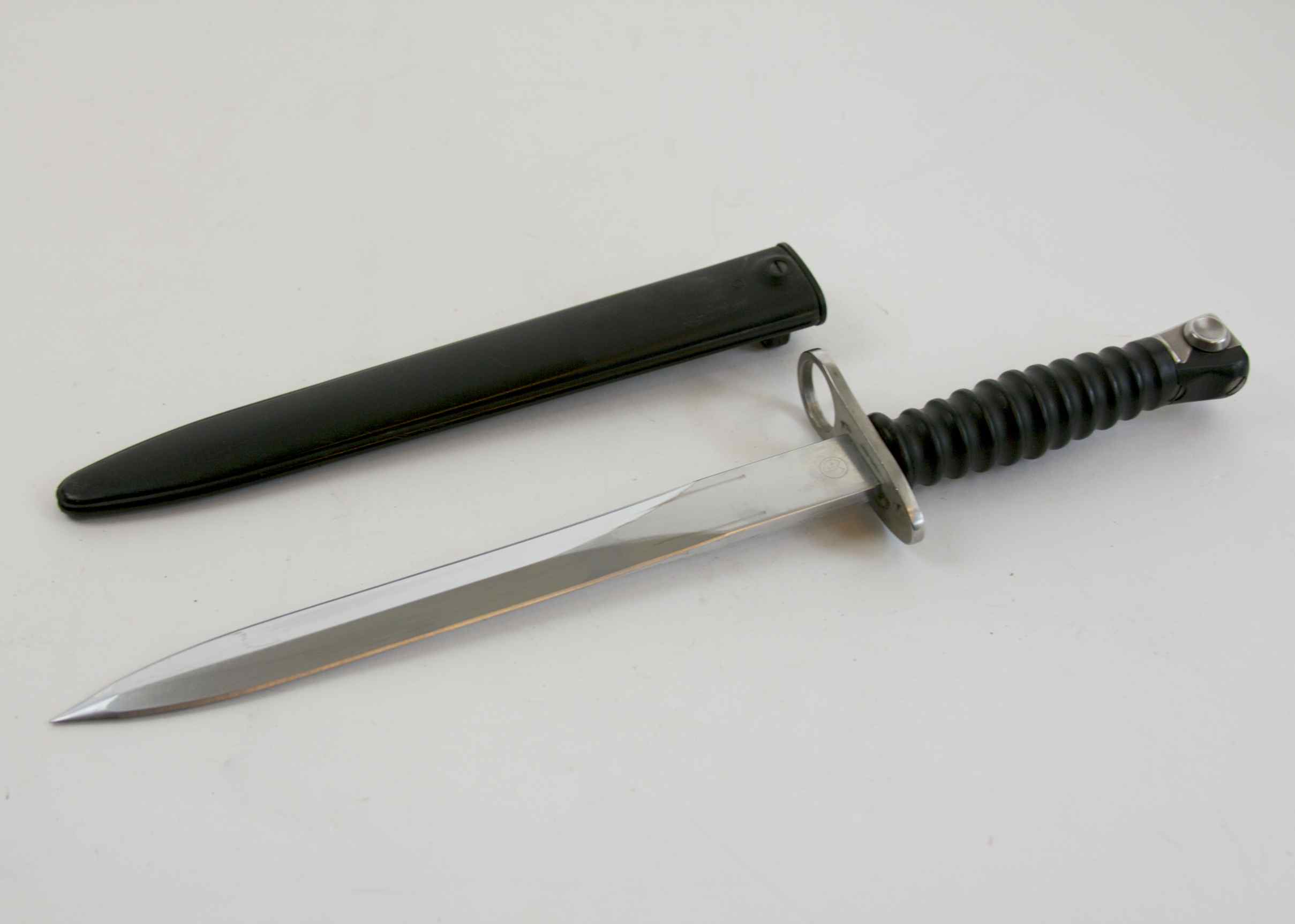 M57 Swiss Bayonet