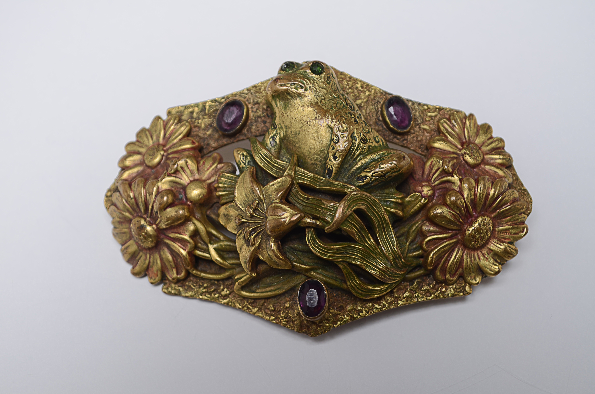 Vintage Art Nouveau Brooch Featuring a Frog on a Lily Pad
