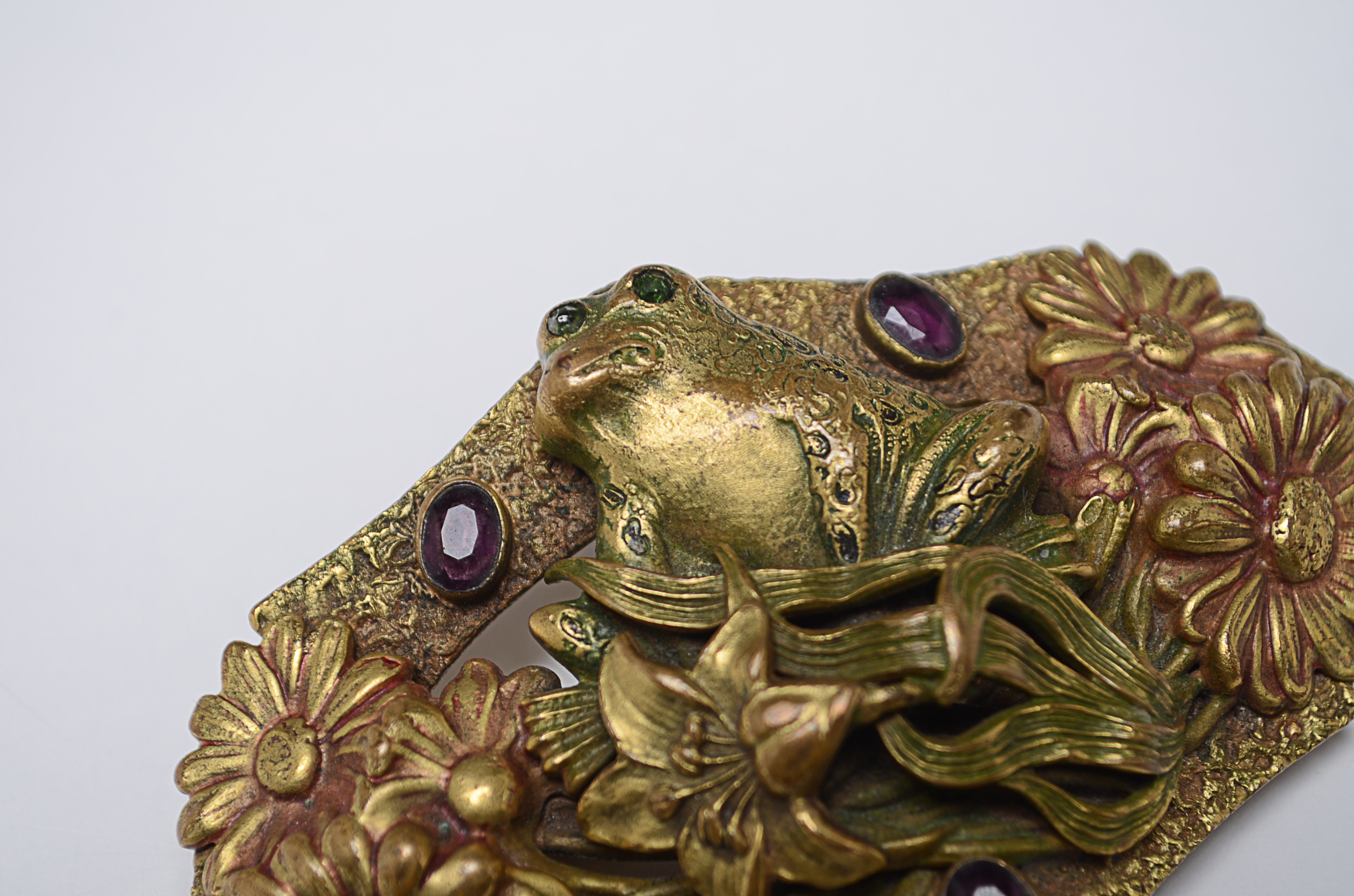Vintage Art Nouveau Brooch Featuring a Frog on a Lily Pad