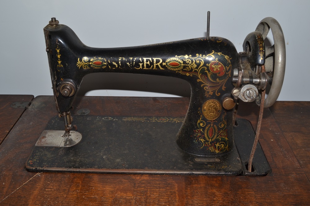 Singer Treadle Sewing Machine