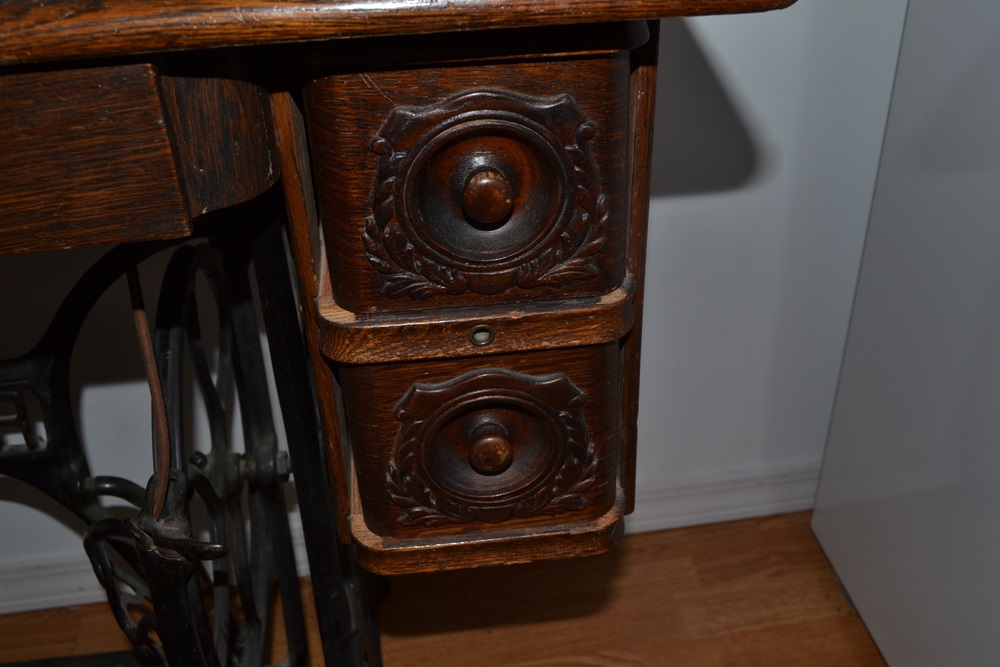 Singer Treadle Sewing Machine