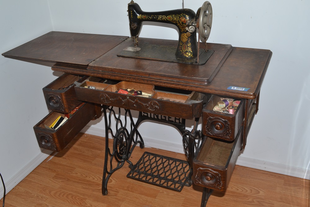 Singer Treadle Sewing Machine