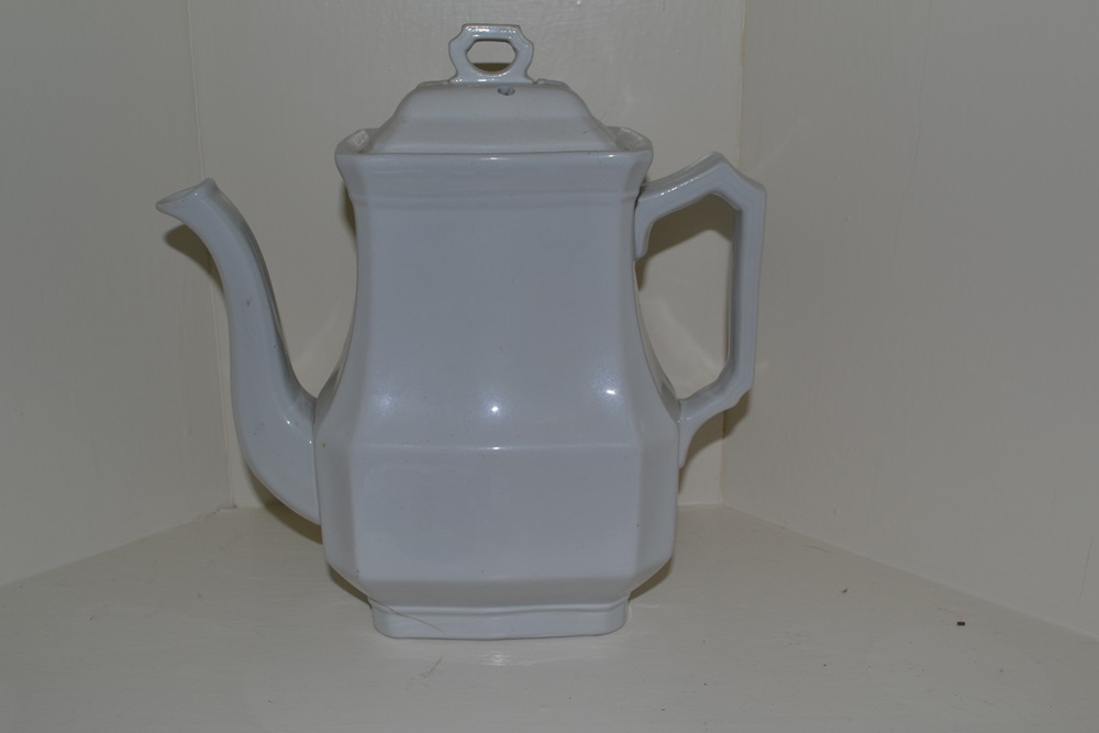 Vintage J. & G. Meakin Ironstone Tea Set