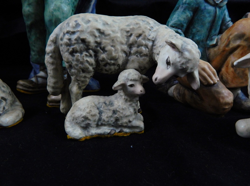 Large Hummel 1968 Nativity Set