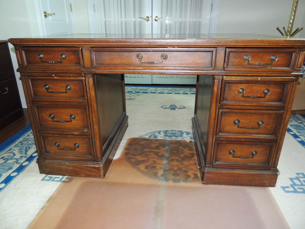 Sligh Lowry Leather Top Desk