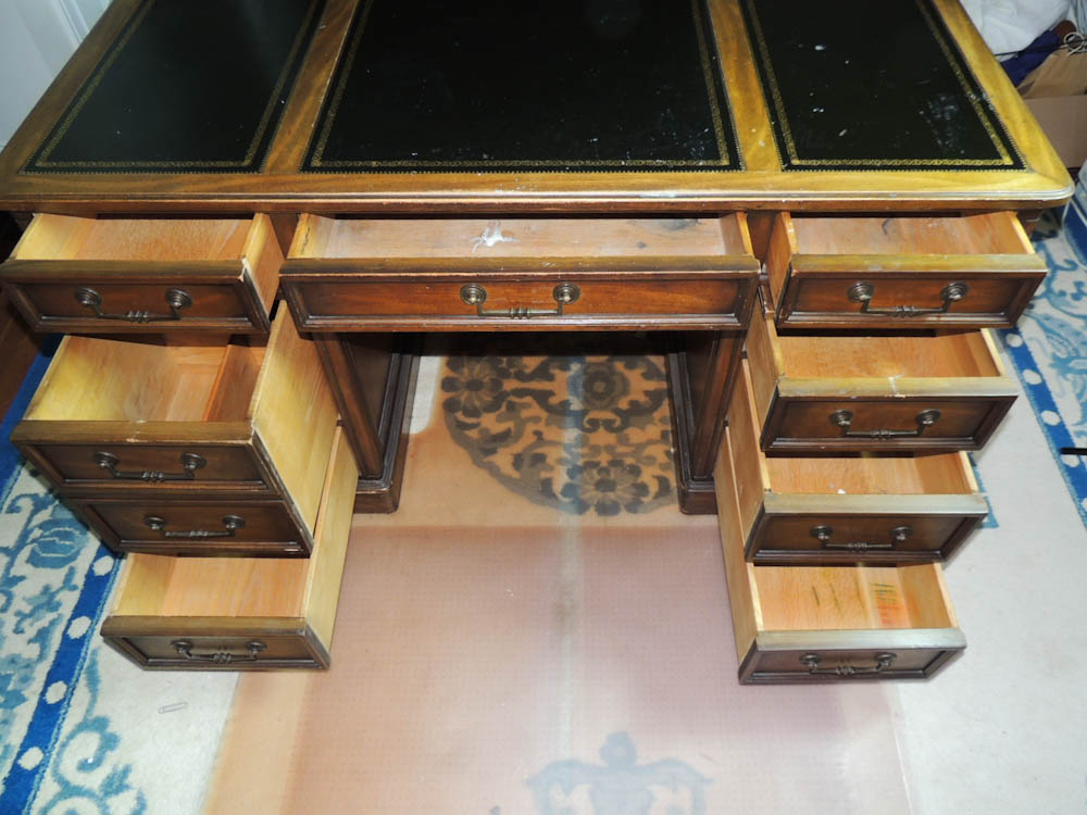 Sligh Lowry Leather Top Desk