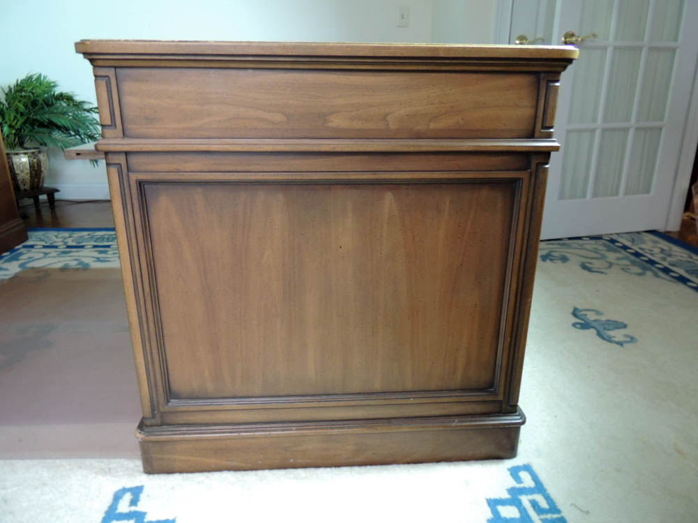 Sligh Lowry Leather Top Desk