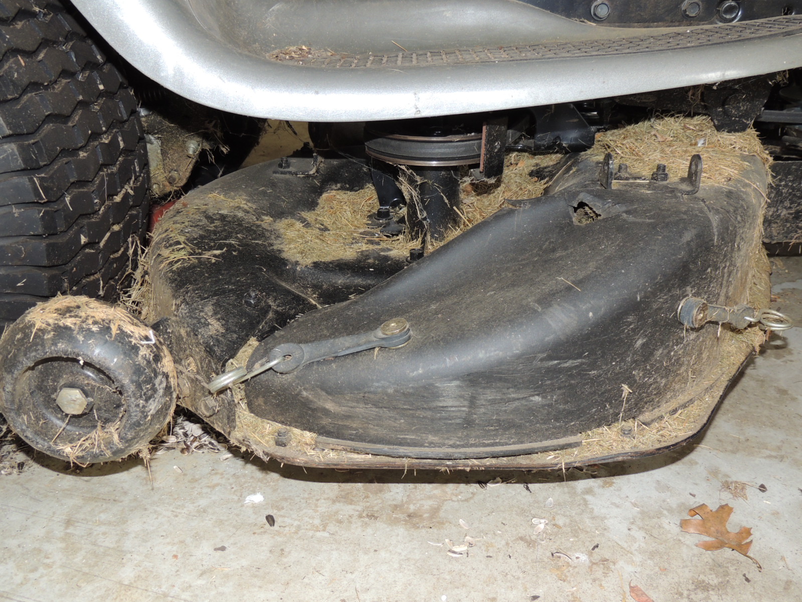 Craftsman LT2000 Riding Mower