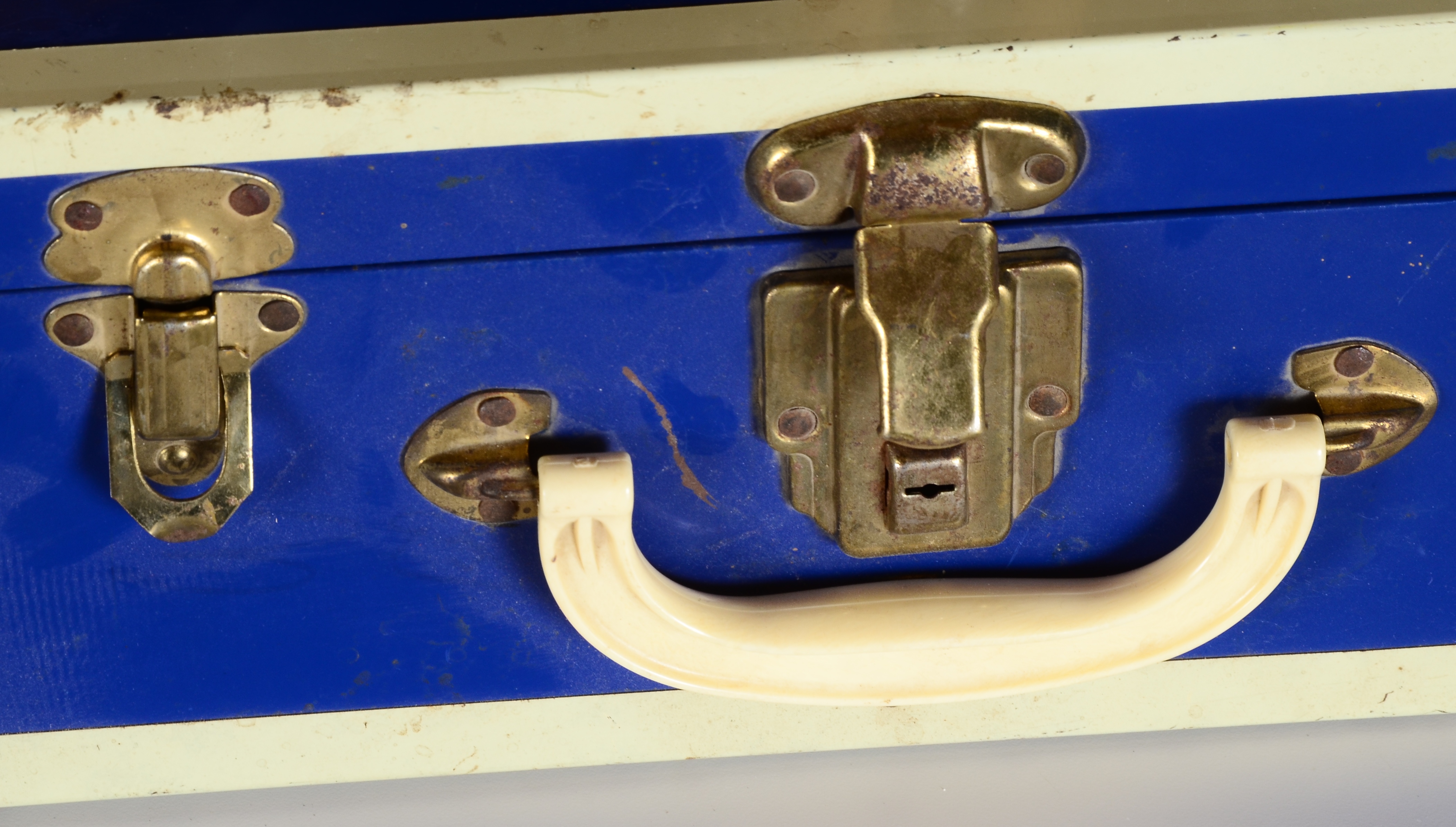 Circa 1950 Chicago White Leather Roller Skates in Case