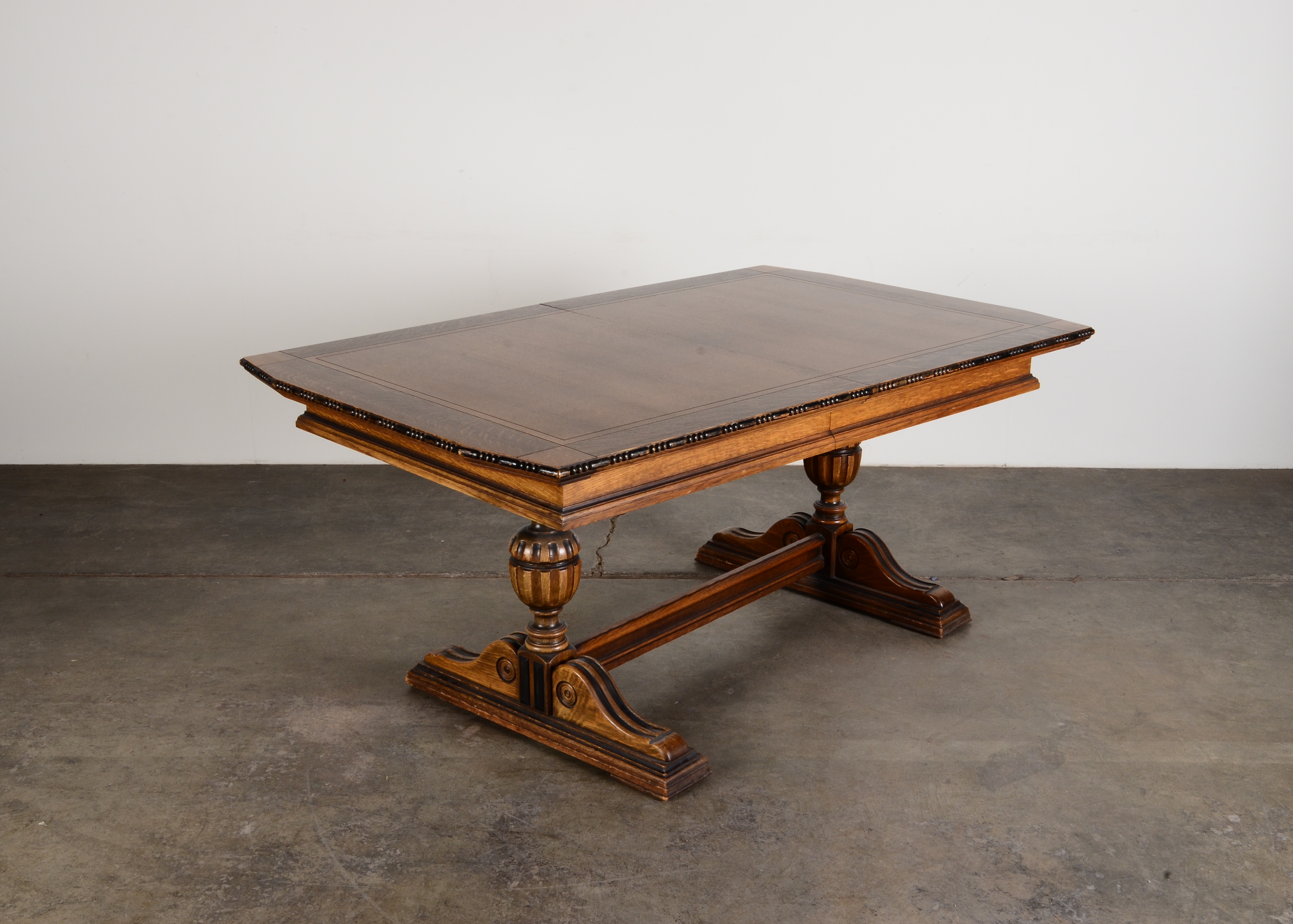 Berkey & Gay Dining Room Table and Chairs