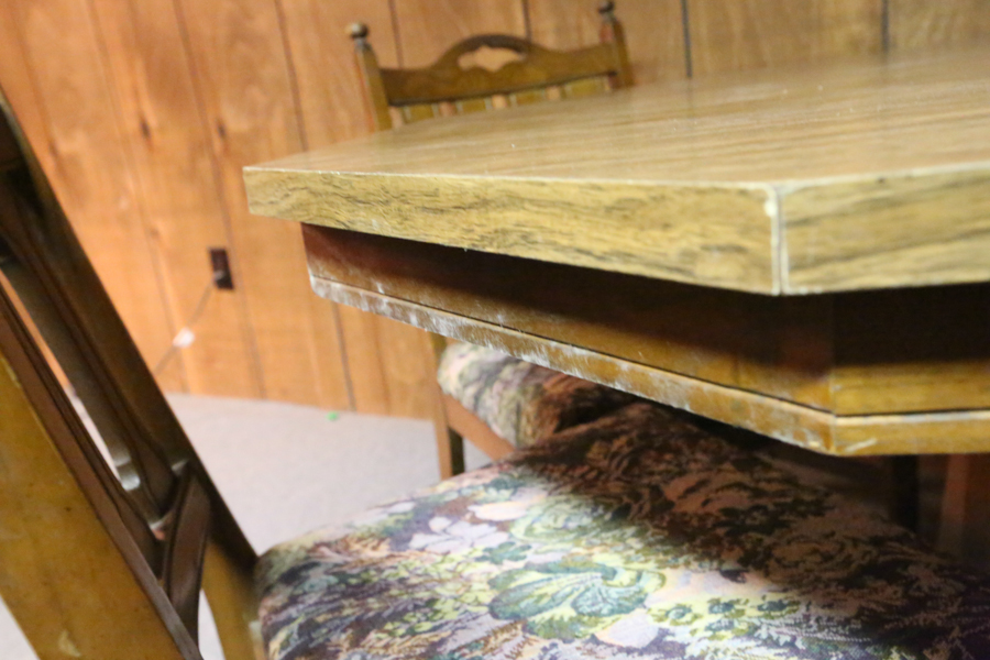 Vintage Dinette Table and Chairs