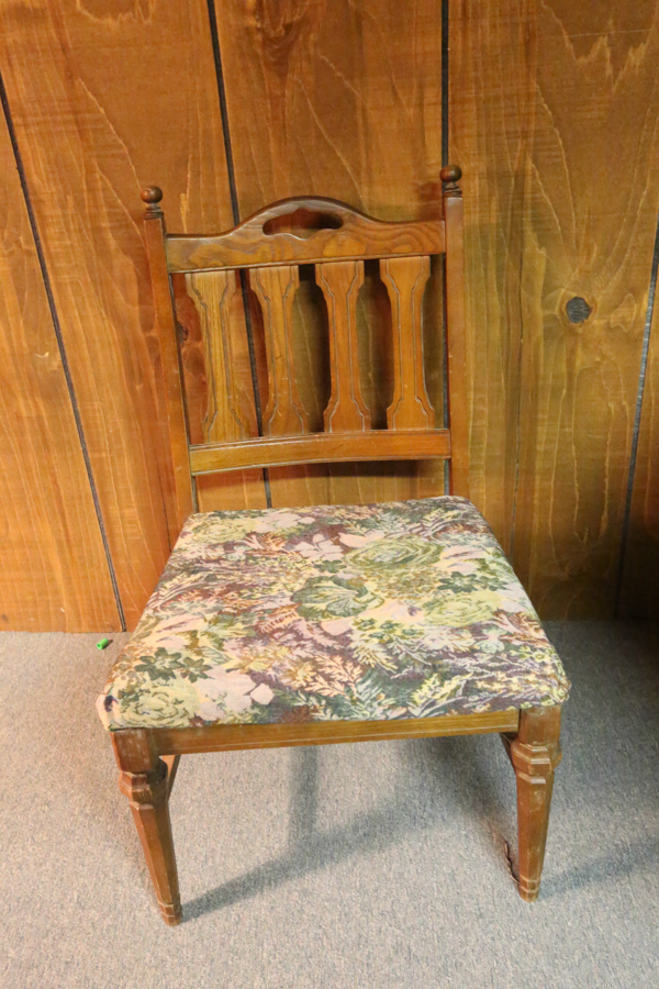 Vintage Dinette Table and Chairs