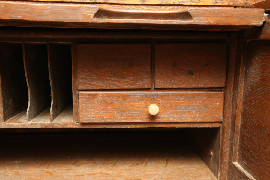 Vintage Roll Top Desk