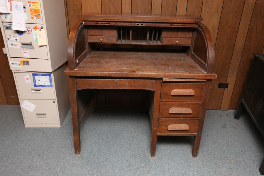Vintage Roll Top Desk