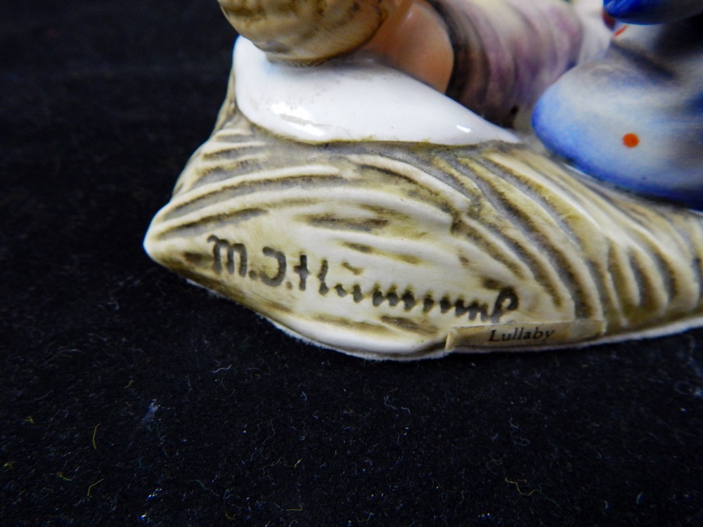 Hummel Lullaby Candle Holder in 2 Sizes