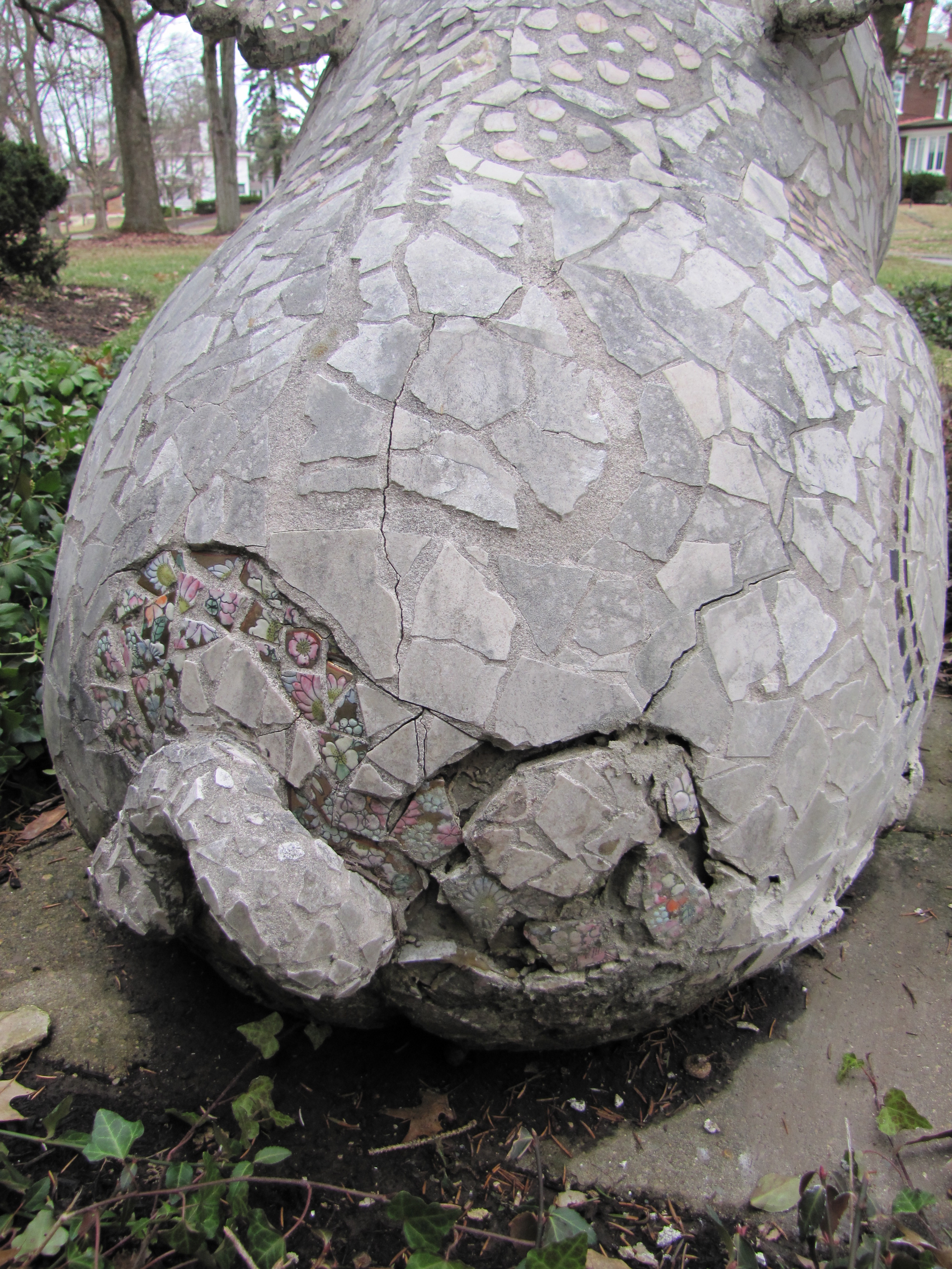 Cincinnati’s 2000 Big Pig Gig Featured "Pig Of Possibilities” Statue