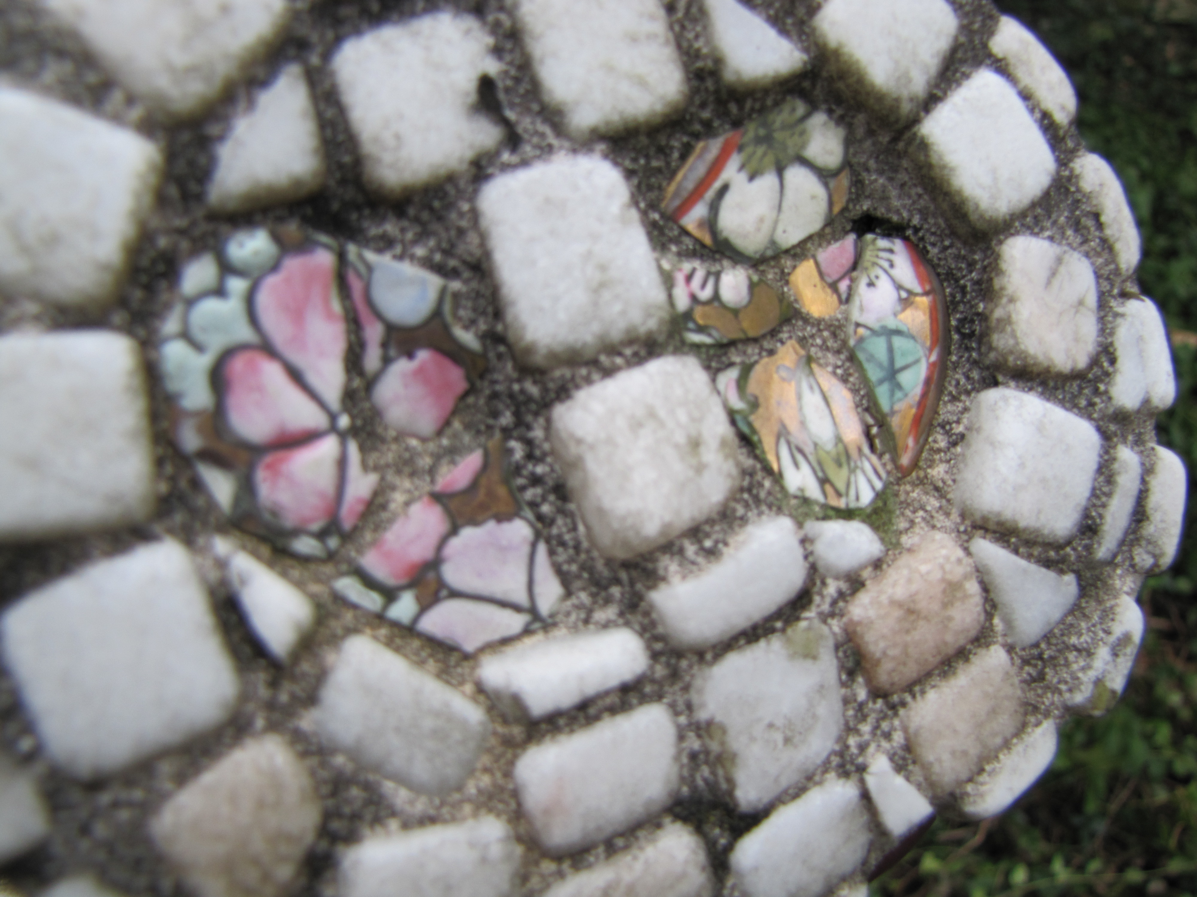 Cincinnati’s 2000 Big Pig Gig Featured "Pig Of Possibilities” Statue