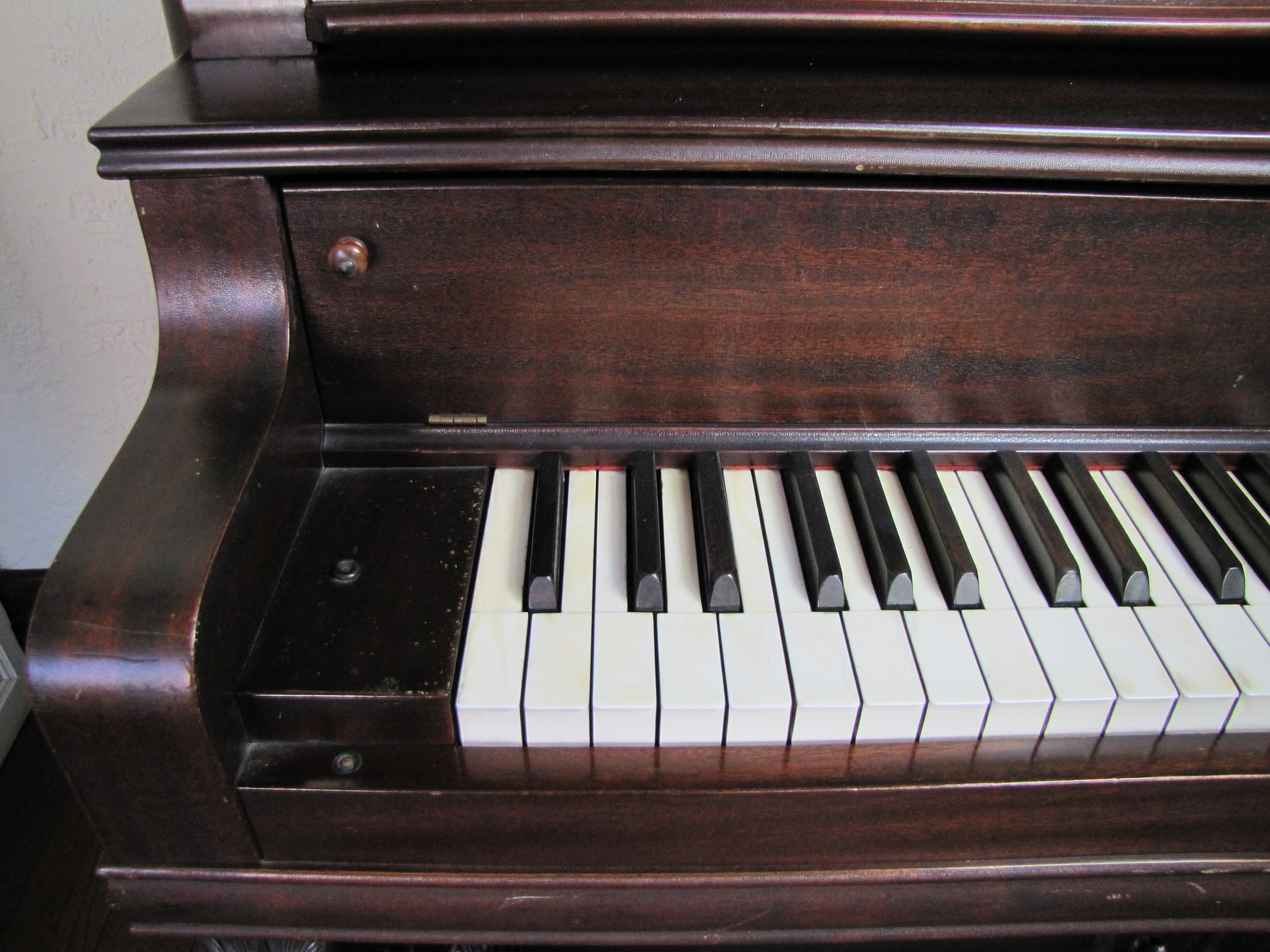 Victorian Wurlitzer Highly Carved Upright Piano  