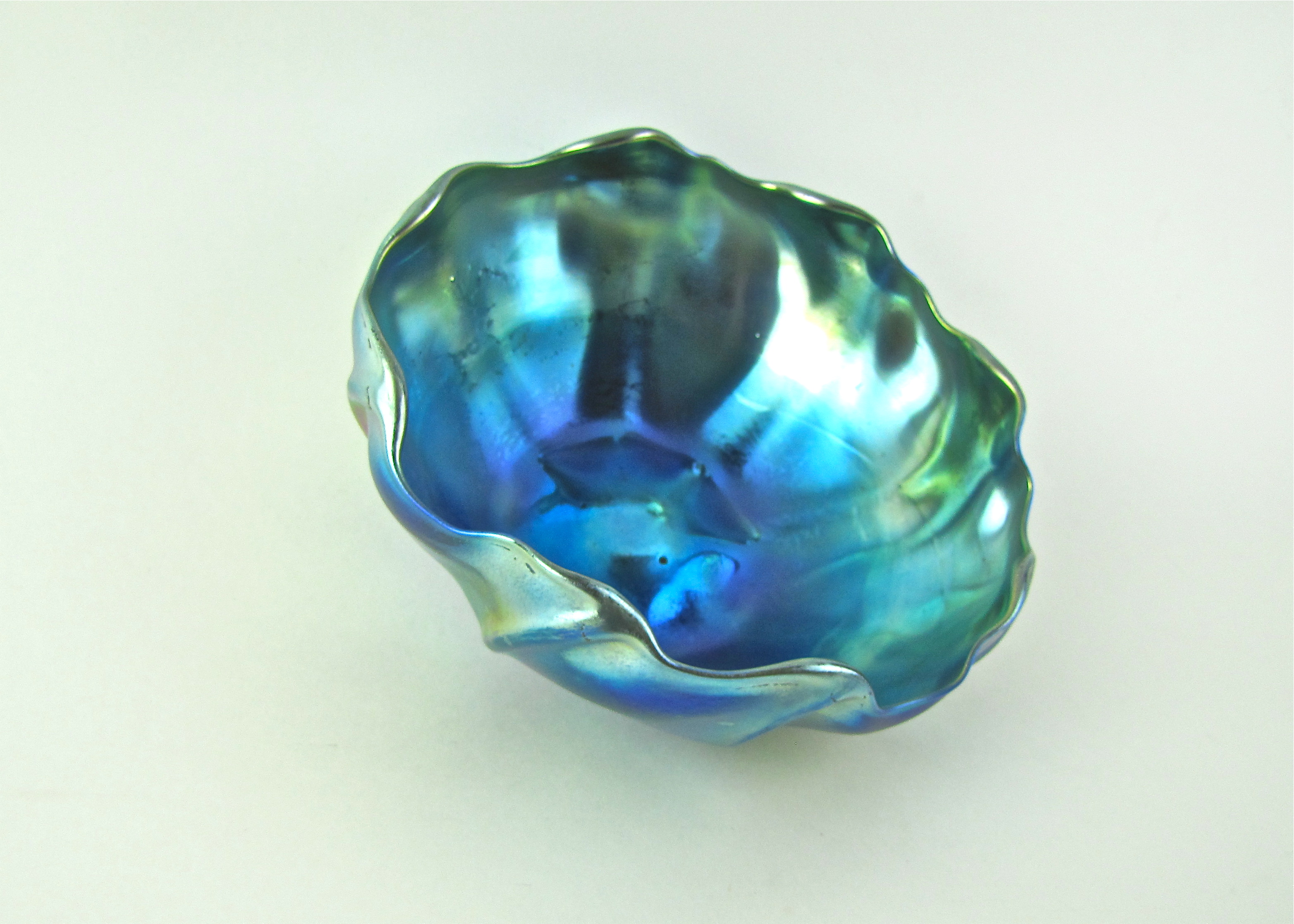 Very Rare Tiffany Favrile Glass Bowl Signed L.C.T.