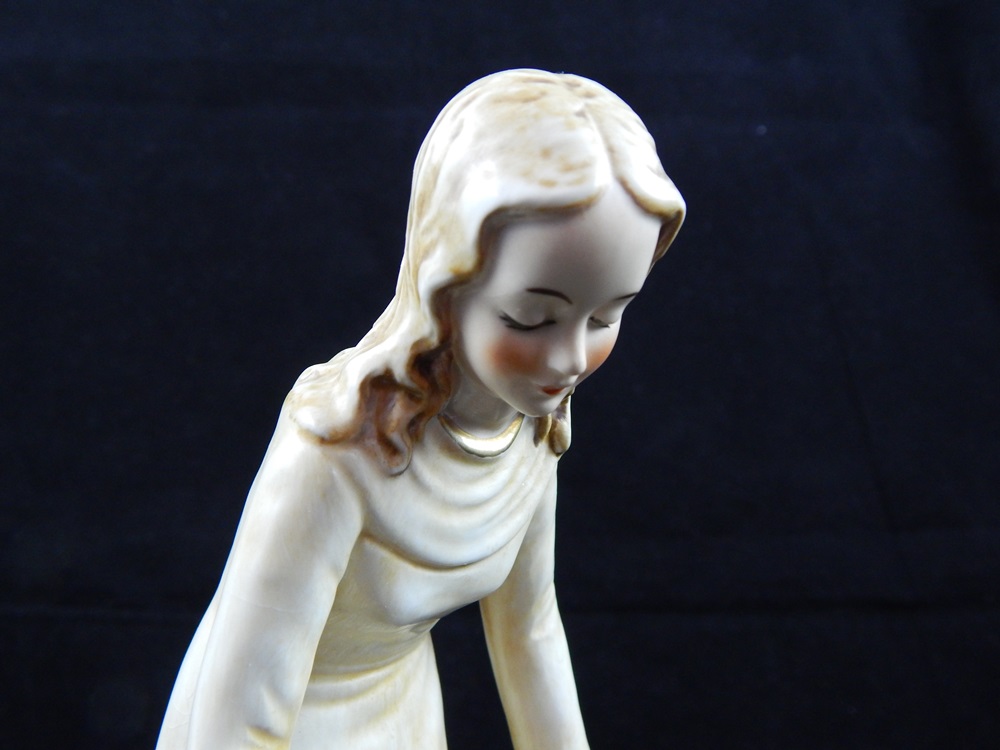 3 Goebel Women by Charlot Byj