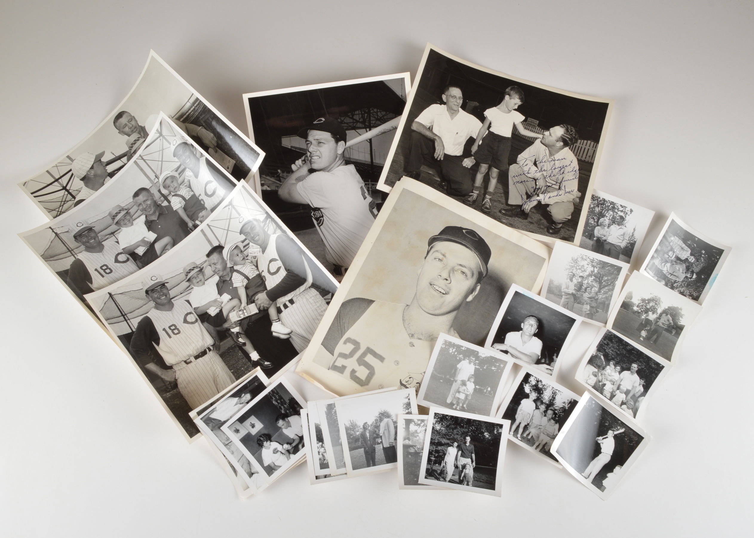 Scarce 1950s Cincinnati Reds Press Photos & Snap Shots With Vandeer Meer Autog.