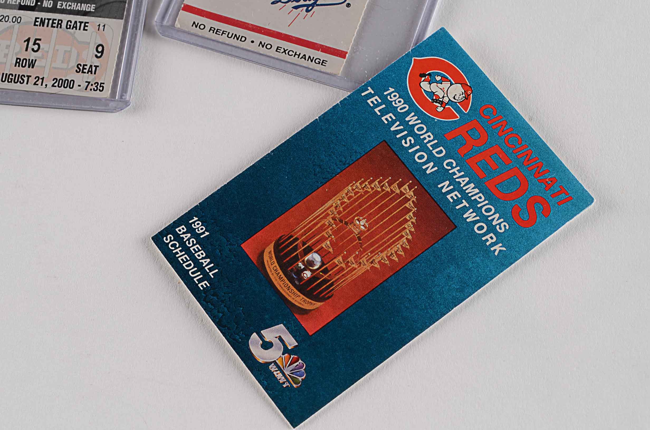 (HOF) Barry Larkin Cincinnati Reds Ticket Stub Collection Plus A Bonus!