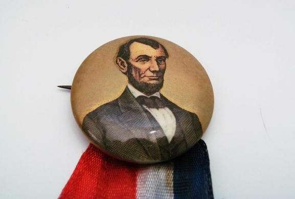 1909 Lincoln Tip Top Bread Advertising Pin
