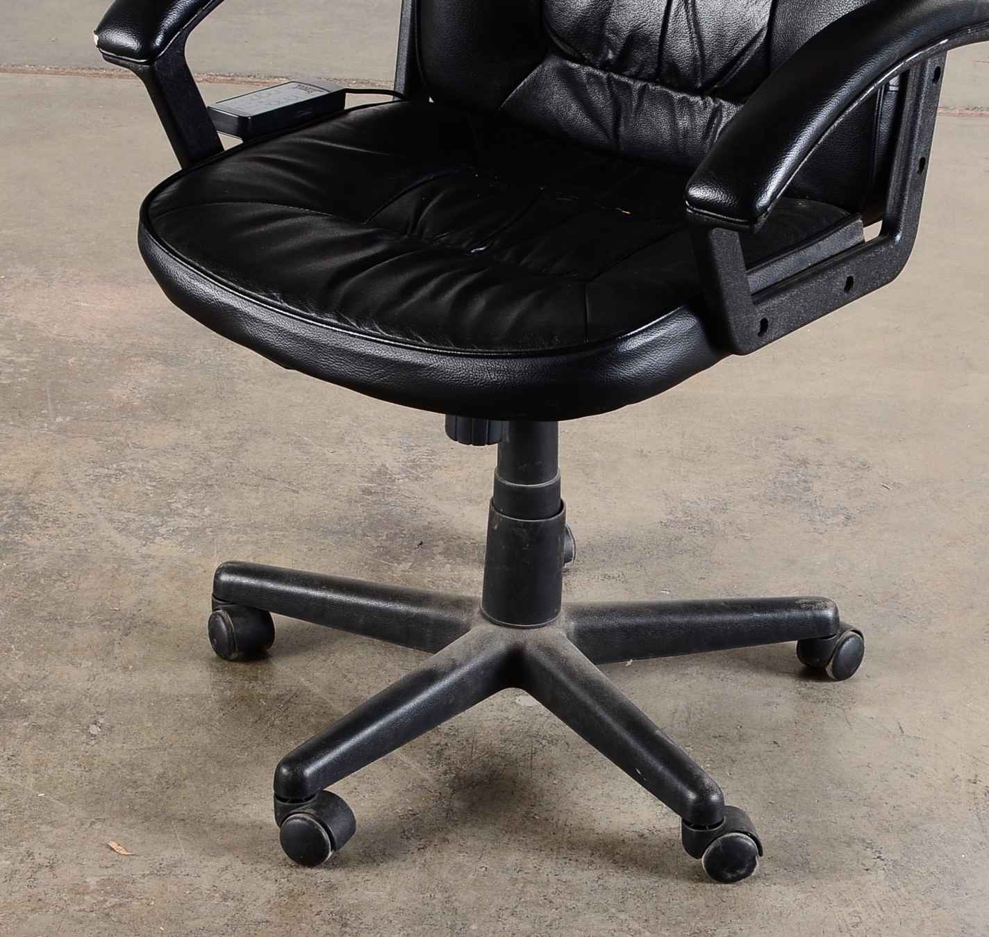 A Stress Master Massage Office Chair 