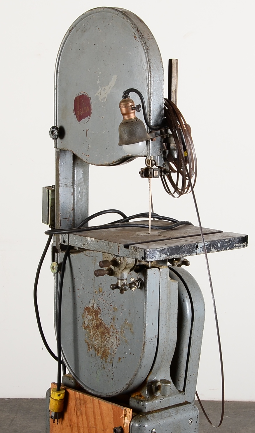 Vintage Delta Band Saw 