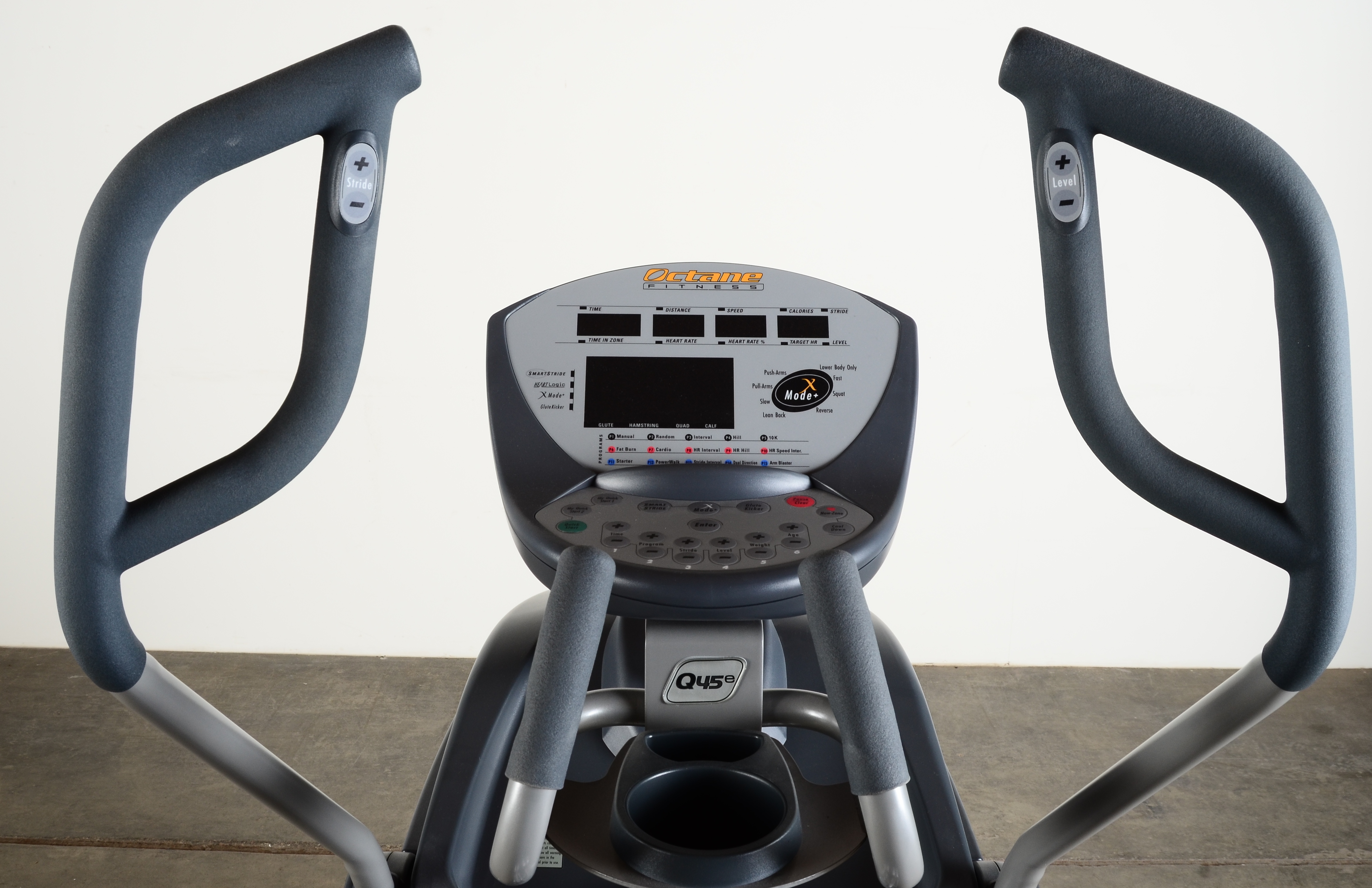 Octane Fitness Q45e Elliptical Cross Trainer