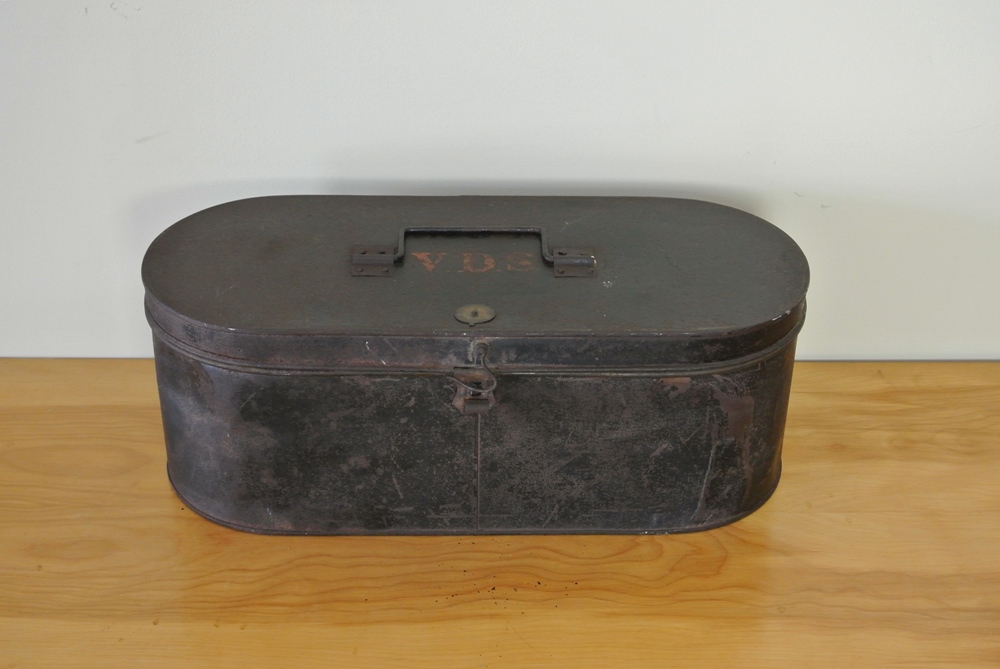 US Navy Officer's Bicorn Hat and Epauletts 1898